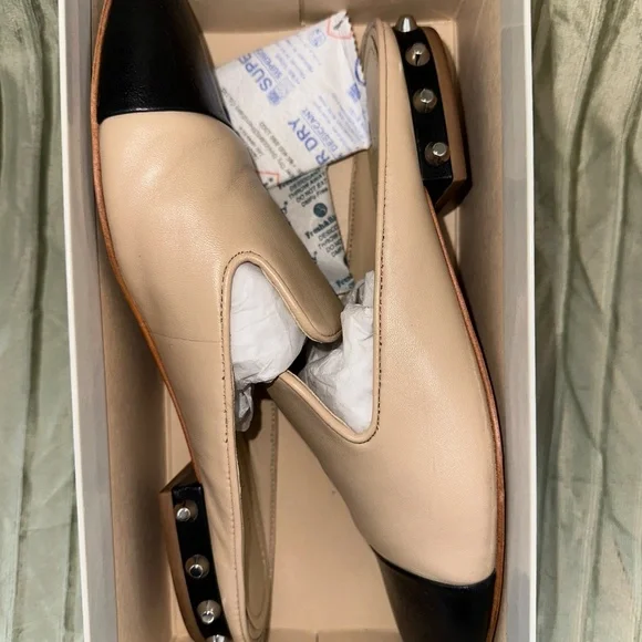 Marc Fisher Leather Loafer, Size 7 - Picture 1 of 7